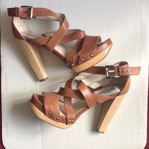 MICHAEL Michael Kors Shoes - Michael Kors strappy camel sandals